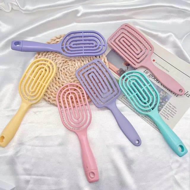 INS peigne à cheveux pour femmes peigne rose et violet style nordique peigne élastique couleur Macaron moelleux peigne crânien haut peigne de Massage pour femme