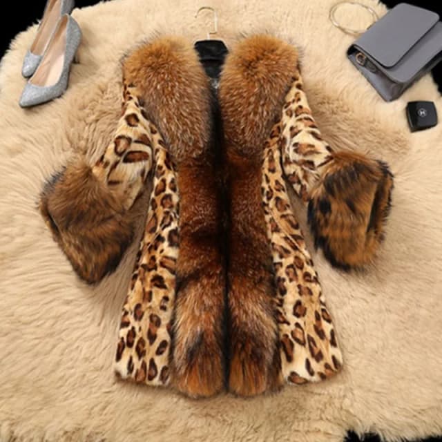 2024 Herfst hiver Jas Vrouwen Imitatie Bont Jas nouveau Mode Luipaard imprimé Imitatie Wasbeer Bontkraag Jas Vrouwen Overjas