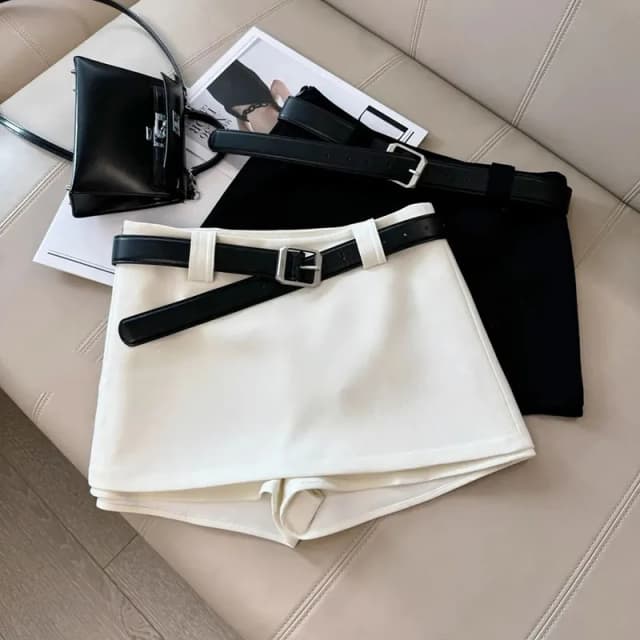 Noir blanc bureau dame costume jupes Sexy serré Shorts paquet hanche jupe dames mode coréenne tout-Match avec ceinture a-ligne jupes