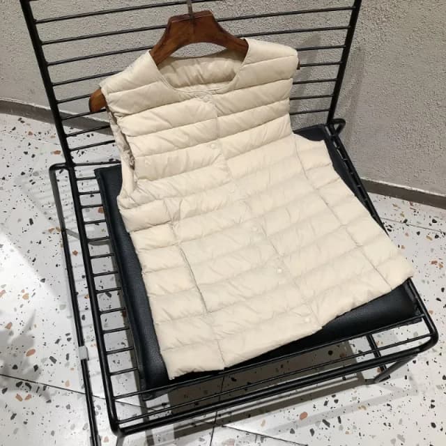 2025 nouvelles femmes sans manches doudoune printemps hiver femme 90% duvet de canard blanc Ultra léger emballable chaud vers le bas doublure gilet