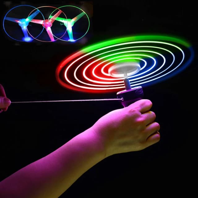 Lanceur de disque volant lumineux LED, 1 pièce, Portable, chaîne de traction, soucoupe volante, jeux de Sports de plein air pour enfants, cadeaux d'anniversaire